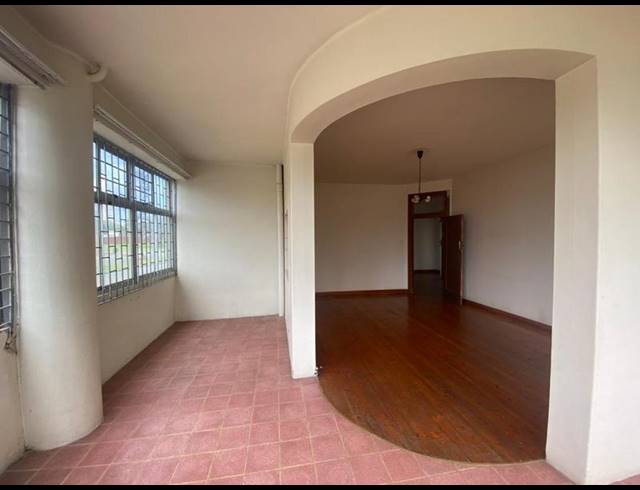 3 BEDROOM PROPERTY TO RENT IN NORTH BEACH